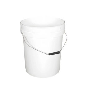 cubeta 19 lts con tapa y con asa metalica.jpg